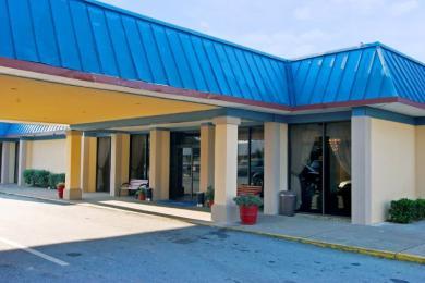 Days Inn By Wyndham Lavonia Hotel 2*